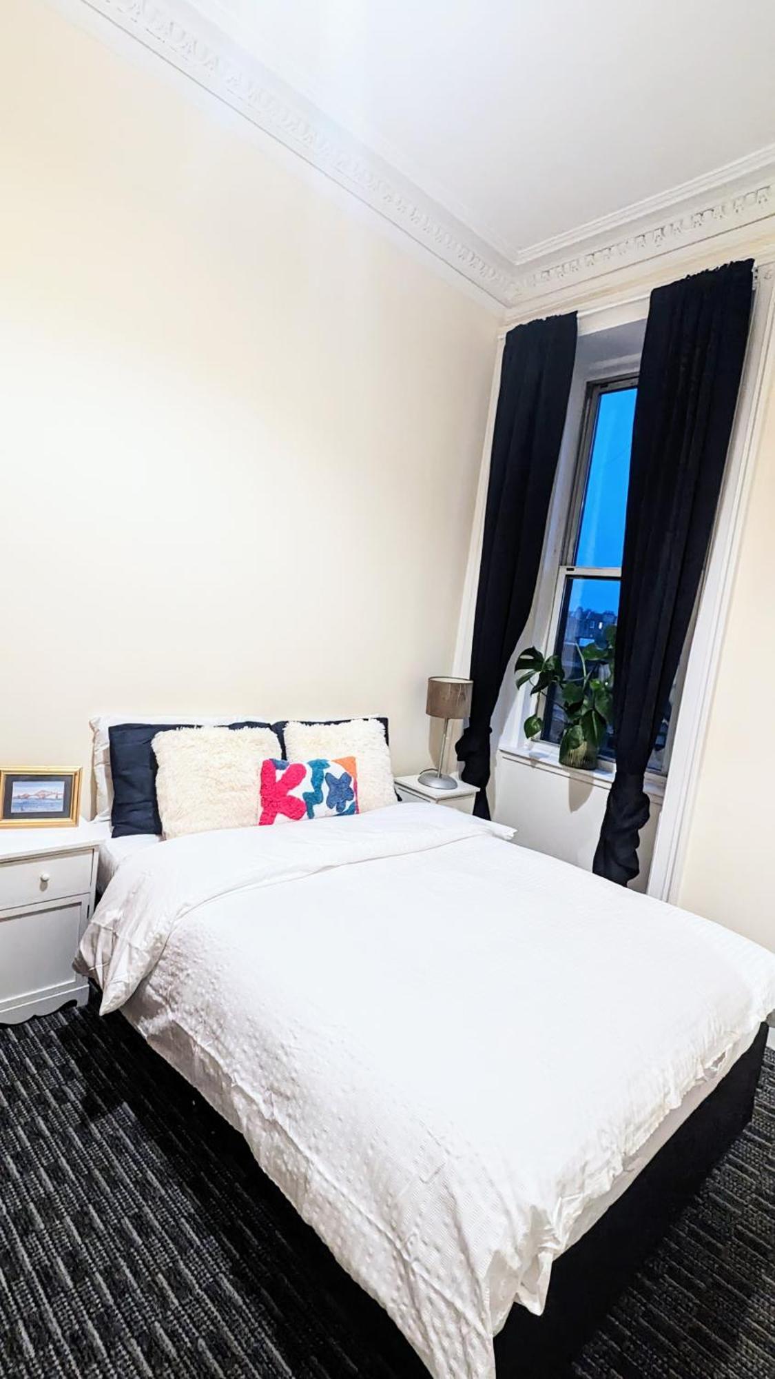 Sunny Haymarket Room EDI Exterior foto