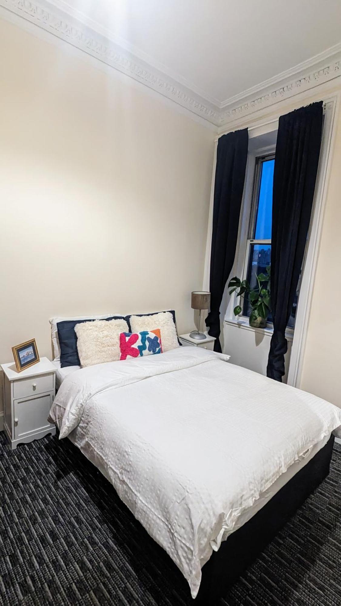 Sunny Haymarket Room EDI Exterior foto